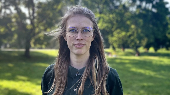 Annika Liebert, Campaignerin bei Campact: "Als soziale Bewegungen hoffen wir nicht darauf, dass sich die Politik von alleine verbessert. Wir nehmen den Fortschritt selbst in die Hand."