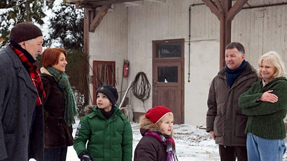 Familie Heilmann besucht Klara und Lutz.