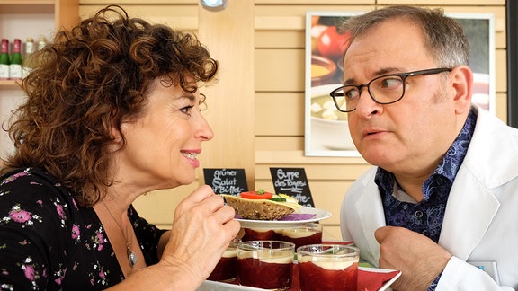 Linda Schneider (Isabel Varell) und Hans-Peter Brenner (Michael Trischan)