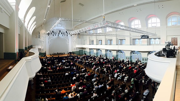 Gäste in der Koongresshalle