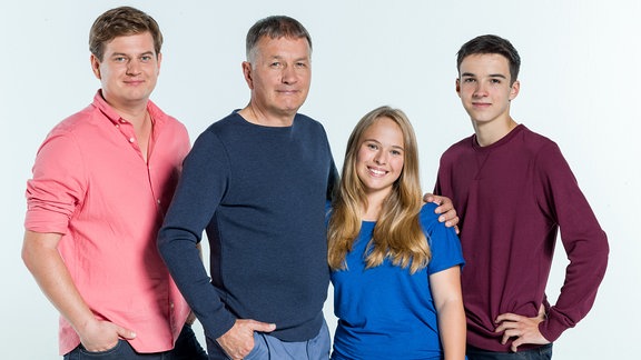 Jakob Heilmann (Karsten Kühn), Dr. Roland Heilmann (Thomas Rühmann), Lisa Schroth (Ella Zirzow), Jonas Heilmann (Anthony Petrifke)