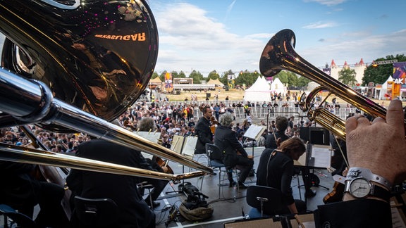 MDR-Sinfonieorchester auf der Festivalbühne beim Sputnik Spring Break