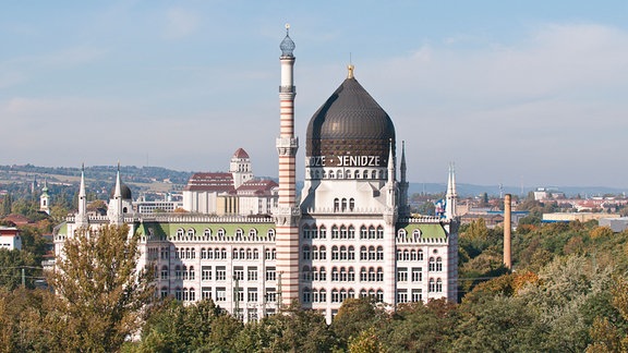 Gebäude der ehemaligen Zigarettenfabrik "Yenidze" in Dresden