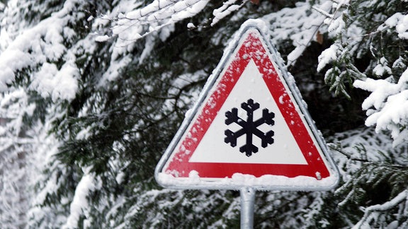 Verkehrsschild Schnee- oder Eisglätte