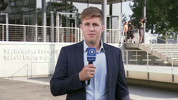 Korrespondent Torben Lehning, live aus Dresden