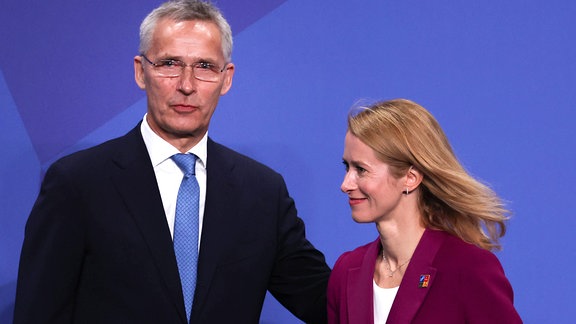 Jens Stoltenberg und Kaja Kallas