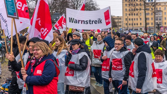 Die Vereinigte Dienstleistungsgewerkschaft Verdi bestreikt den Öffentlichen Dienst in Leipzig