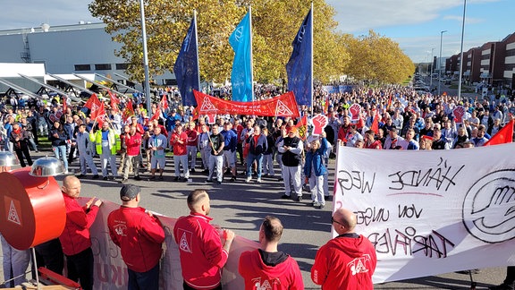 Menschen bei einer Demonstration