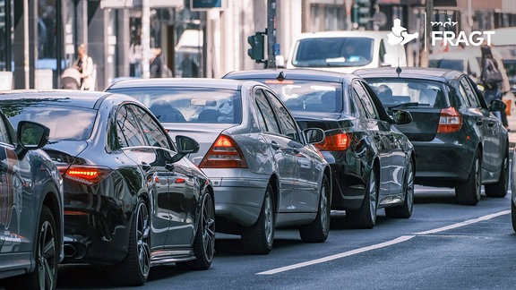 In vielen Städten staut sich oftmals der Verkehr.