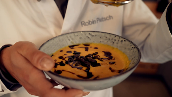 #hinREISEND: Kürbissuppe kochen mit Sternekoch Robin Pietsch