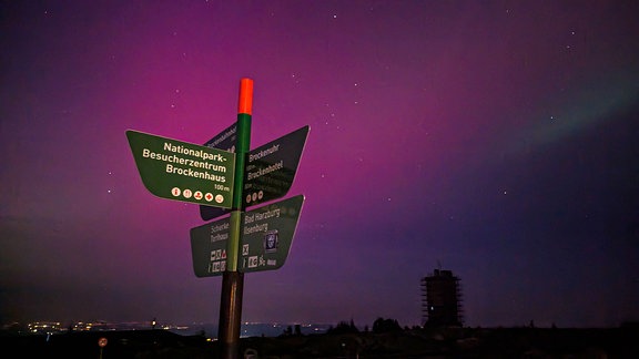 Nordlicht auf dem Brocken im Harz.