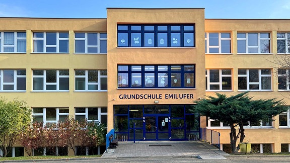 Eine Schule