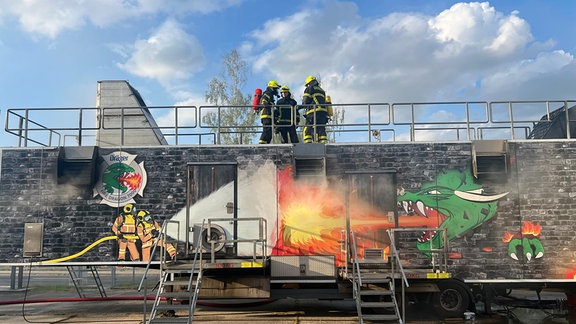 Feuerwehrleute bei einer Übung