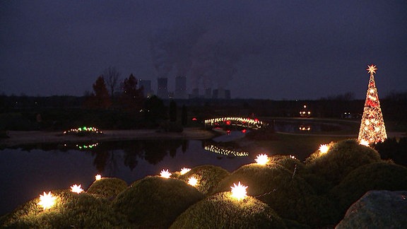 Weihnachtliche Lichtinstallationen