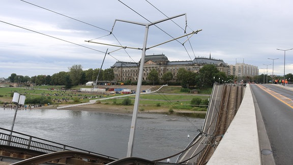 Abriss der Carolabrücke in Dresden