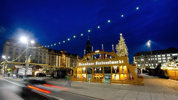 Riesenschwibbogen am Dresdner Striezelmarkt