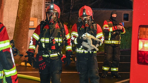 Feuerwehr bei Großbrand in Leisnig