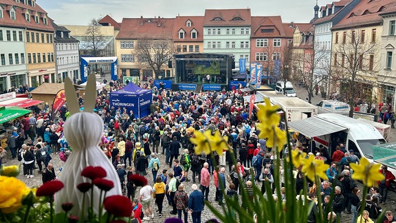 Der Marktplatz von Apolda zum MDR Osterspaziergang 2024