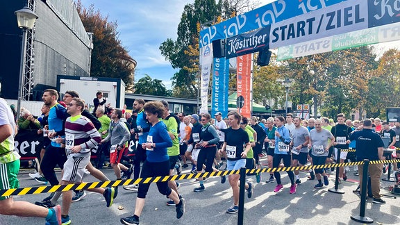 Start des Stadtlaufs Weimar am 12.10.2024