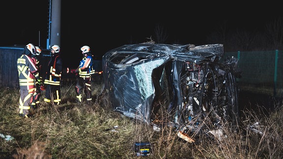 Einen Unfall mit zwei Schwerverletzten gab es auf der Autobahn 4 bei Ronneburg.