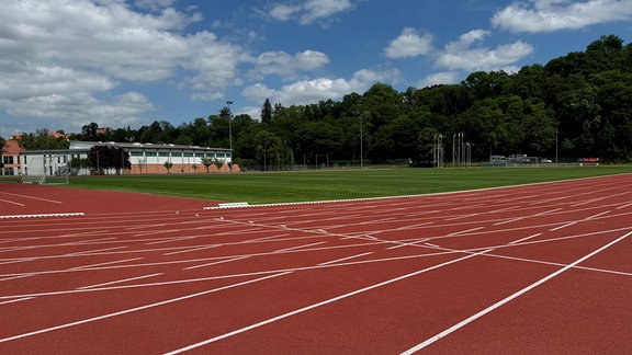 Tartanbahn im neuen Leichtathletik-Stadion in Jena