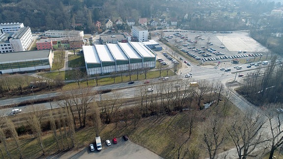 Luftbildaufnahme vom Ernst-Abbe-Sportfeld mit Sportforum und Sportgymnasium in Jena, 2018