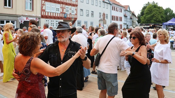 MDR THÜRINGEN-Sommernachtsball in Arnstadt im Ilm-Kreis