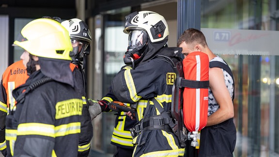 Gefährliche Flüssigkeit in Einkaufszentrum