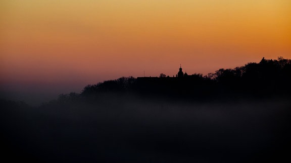 Schloss Tanneberg und Waltershausen im Herbst