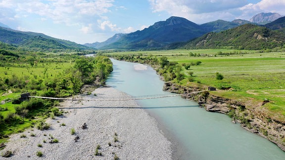 Wildfluss Vjosa aus der Luft