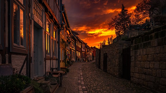 Quedlinburgs Altstadt bei Sonnenaufgang