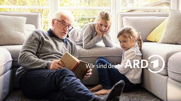 Opa liest Enkeln vor Wir sind deins ARD