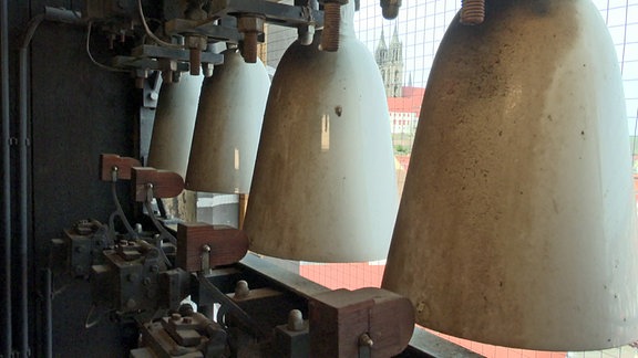 Defektes Glockenspiel in Meißen