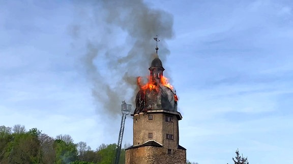 der brennende Neutorturm