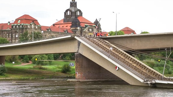 Carolabrücke Dresden