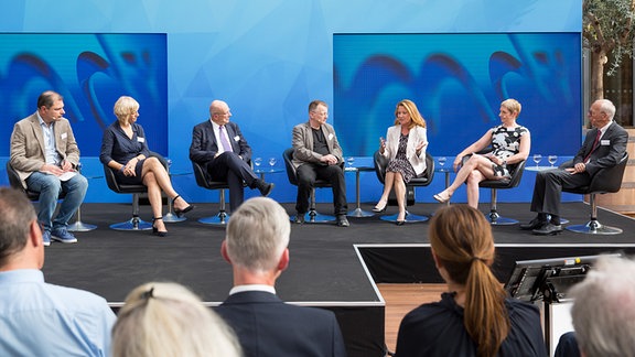 Ivo Indzhov, Renate Nikolay, Ferdinand Kirchhof, Jörg Wagner, Heike Raab, Sigrun Albert und Dieter Dörr  