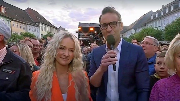 Christin Stark und Peter Imhof bei der MDR-Musikshow in Hildburghausen