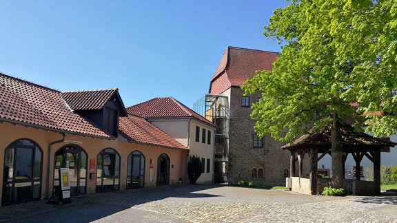 Der Eingang zur Galerie auf der Creuzburg