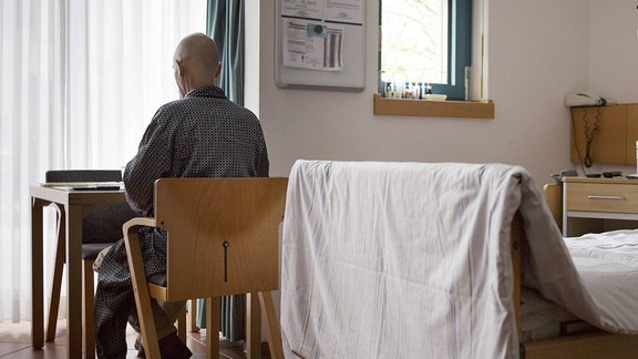 Krebspatient im Palliativzentrum der Uniklinik Koeln